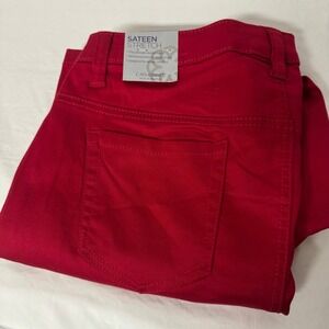 Catherine's Sateen Stretch Red Jeans 16P NWT Holiday‎ Spandex